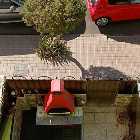 Apartment Christian *